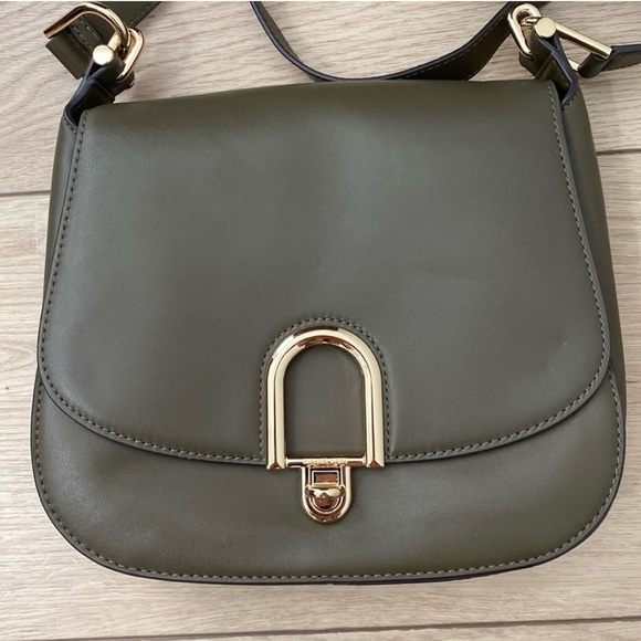 Michael Kors Delfina Olive Green Leather Saddle Bag Purse - Picture 3 of 11
